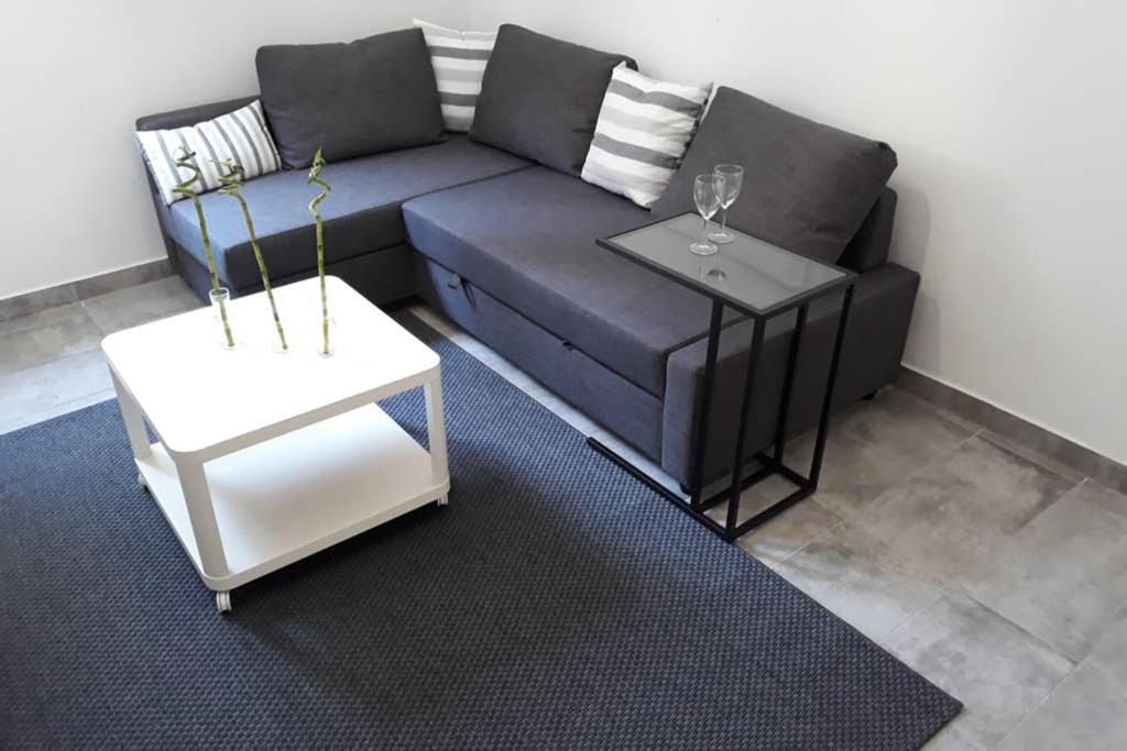 Cozy Apartment For 4 In Kolonaki, Lycabettus Athens Exterior photo
