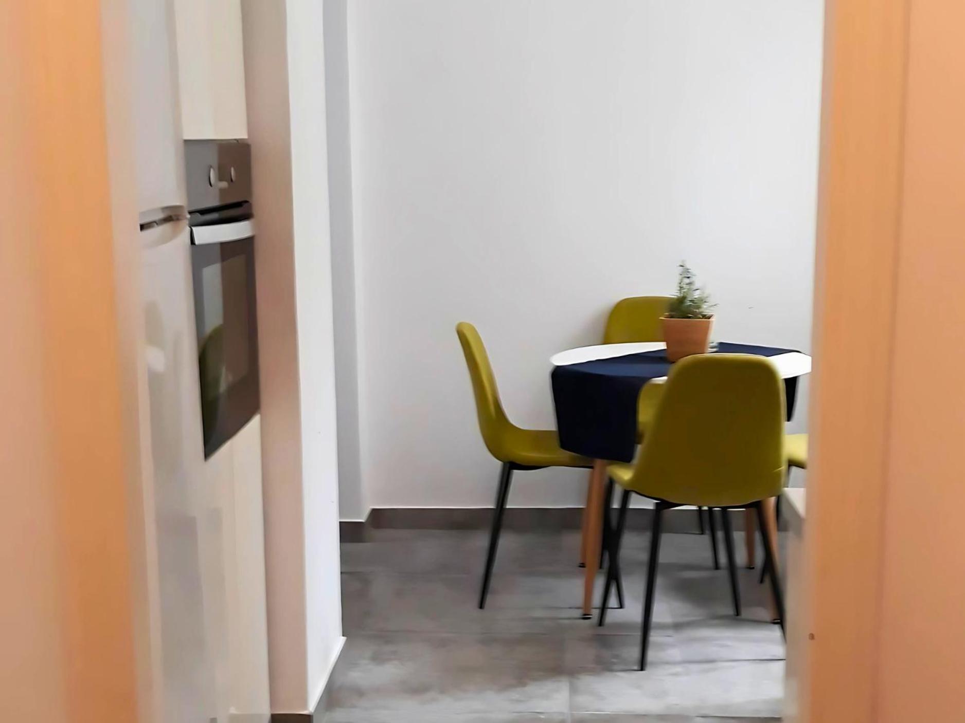 Cozy Apartment For 4 In Kolonaki, Lycabettus Athens Exterior photo